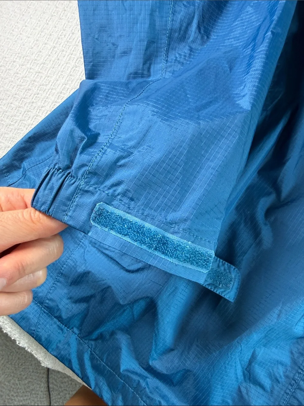 L.L. Bean blue rain coat jacket with hood size 2X